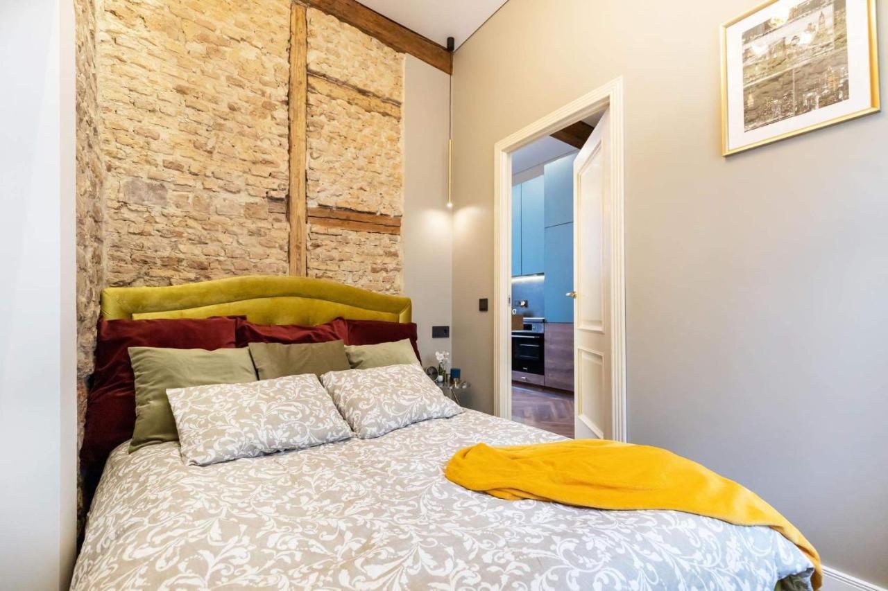 Apartament Charming Next To The Church Of St Anne By Reside Baltic *